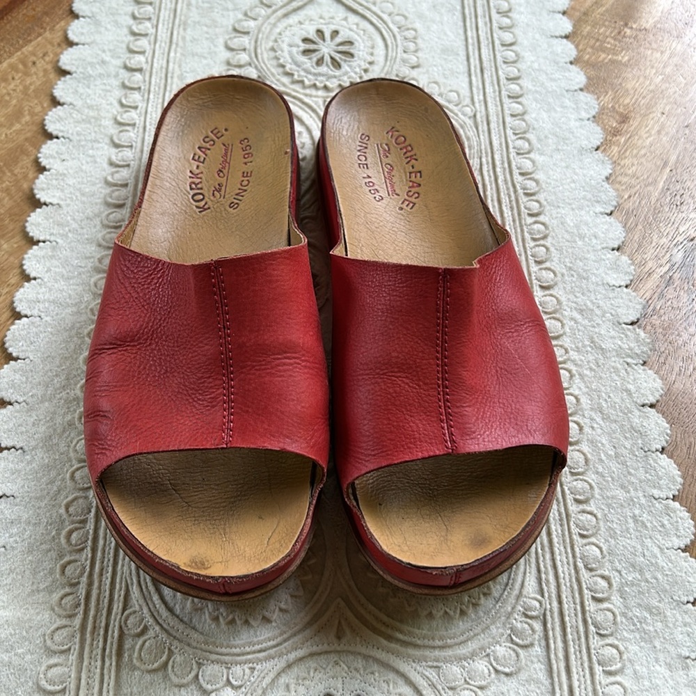 Kork-Ease Red Mules with Crossover Straps - Picture 2 of 10